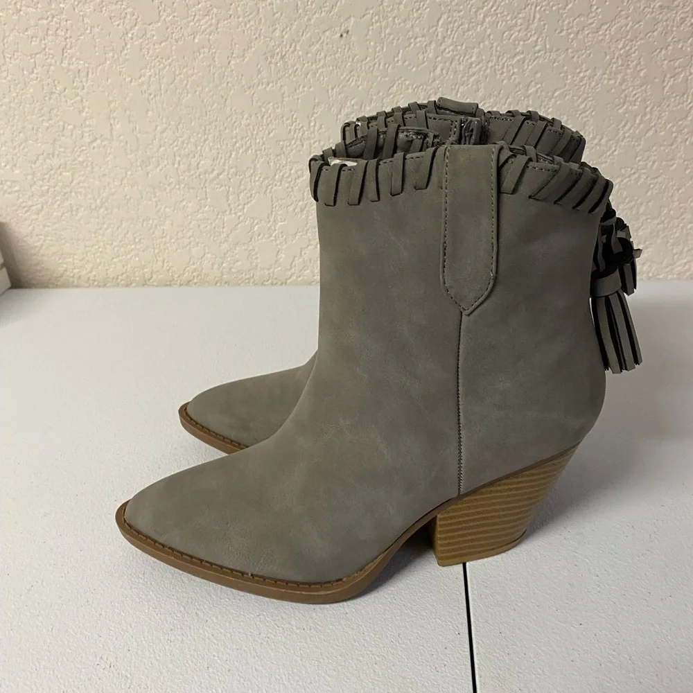 Forever Gray Women Western Ankle Booties